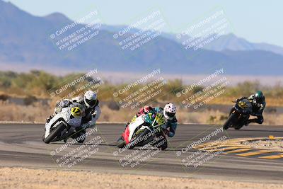 media/Nov-16-2024-CVMA (Sat) [[0e4bb1f32f]]/Race 9-Amateur Supersport Middleweight/